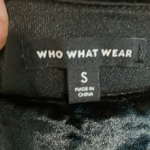 Who What Wear Women’s Midi Dress Small Black Crushed Velvet Ruffle Whimsigoth - Picture 9 of 15